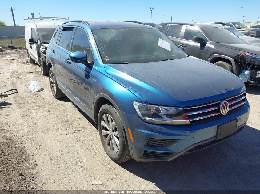 VOLKSWAGEN TIGUAN 2.0T S