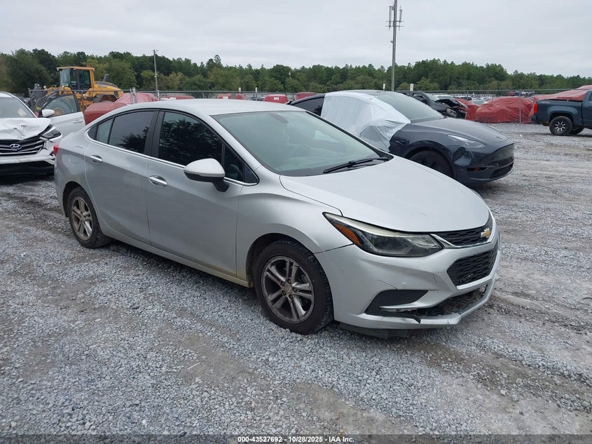 CHEVROLET CRUZE LT AUTO