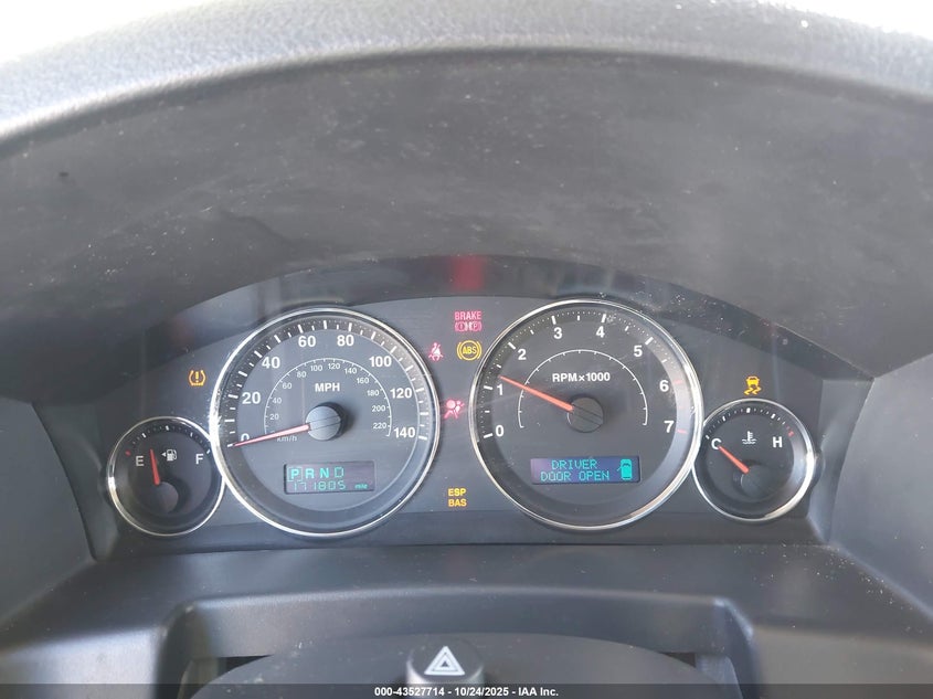 2006 Jeep Commander VIN: 1J8HG48K86C323157 Lot: 43527714