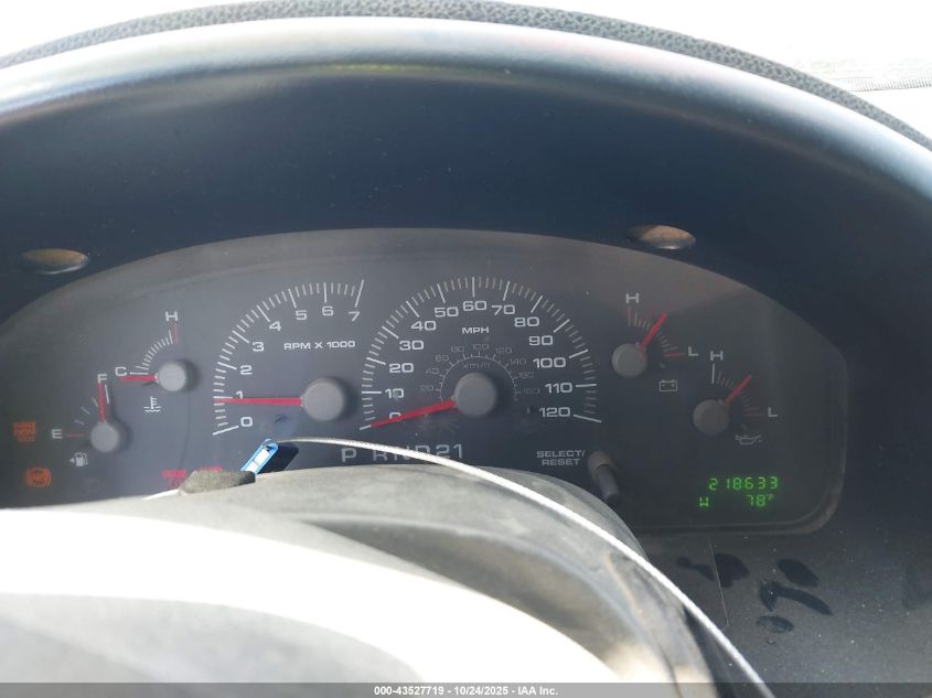 2003 Ford Expedition Xlt VIN: 1FMRU15W63LB87421 Lot: 43527719