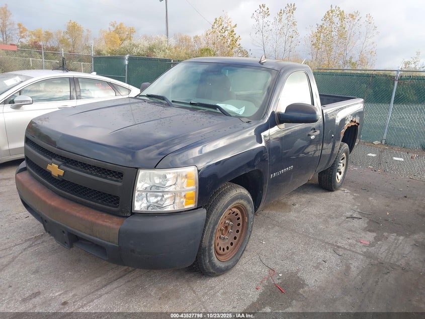 1GCEC14X88Z185805 2008 CHEVROLET SILVERADO photo no. 2