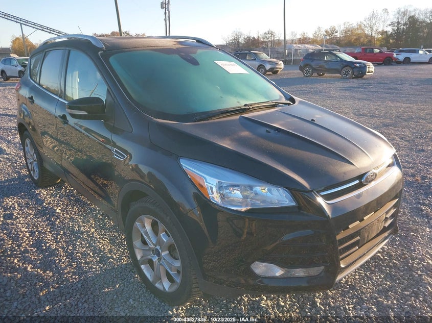 FORD ESCAPE TITANIUM