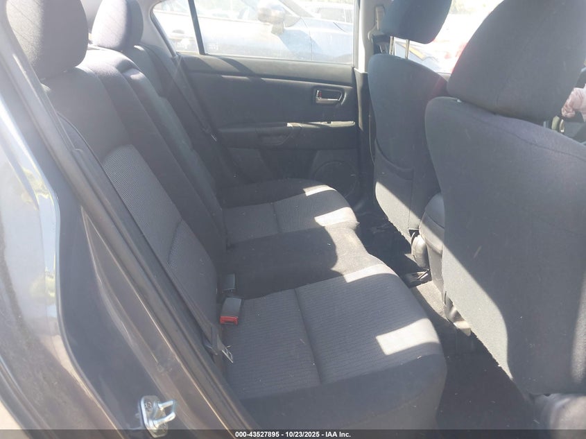 2007 Mazda Mazda3 I VIN: JM1BK12F571748693 Lot: 43527895