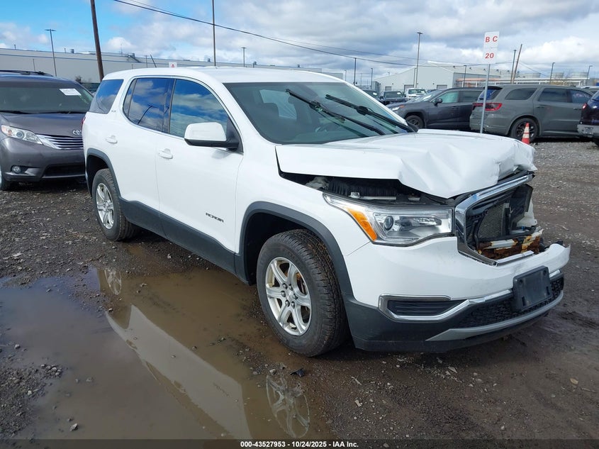 GMC ACADIA SLE-1