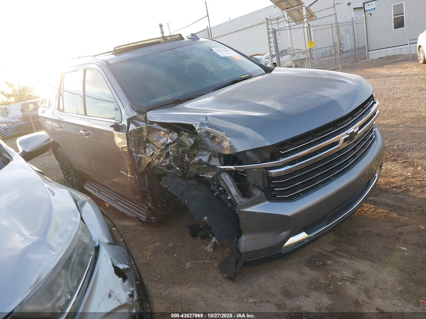 CHEVROLET TAHOE 4WD LT