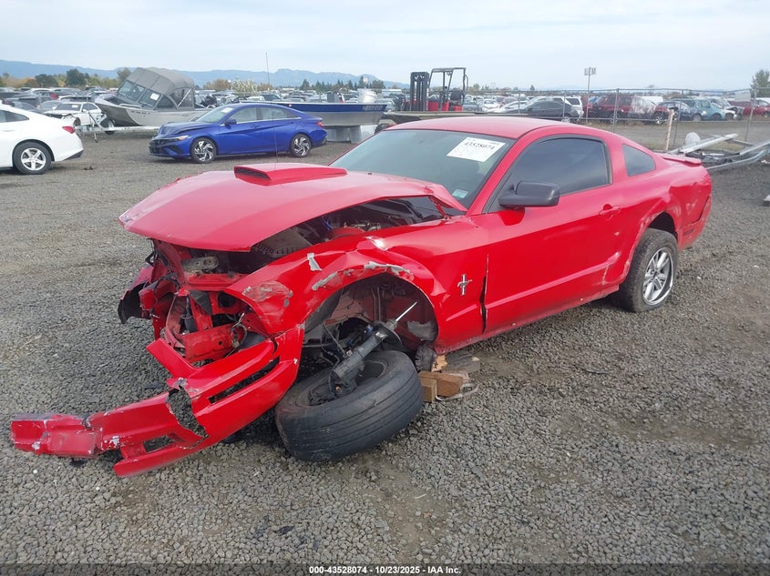 1ZVHT80N785196566 2008 FORD MUSTANG photo no. 2