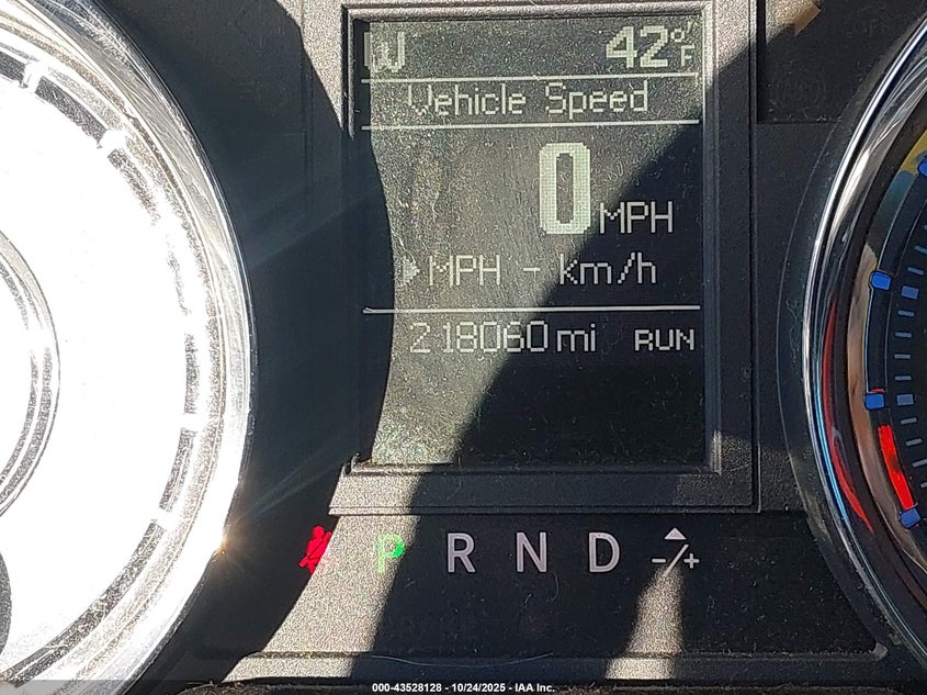 2011 Chrysler Town & Country Touring VIN: 2A4RR5DGXBR650541 Lot: 43528128