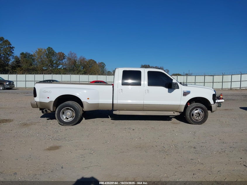 2008 Ford F-350 Fx4/King Ranch/Lariat/Xl/Xlt VIN: 1FTWW33RX8EA31243 Lot: 43528144
