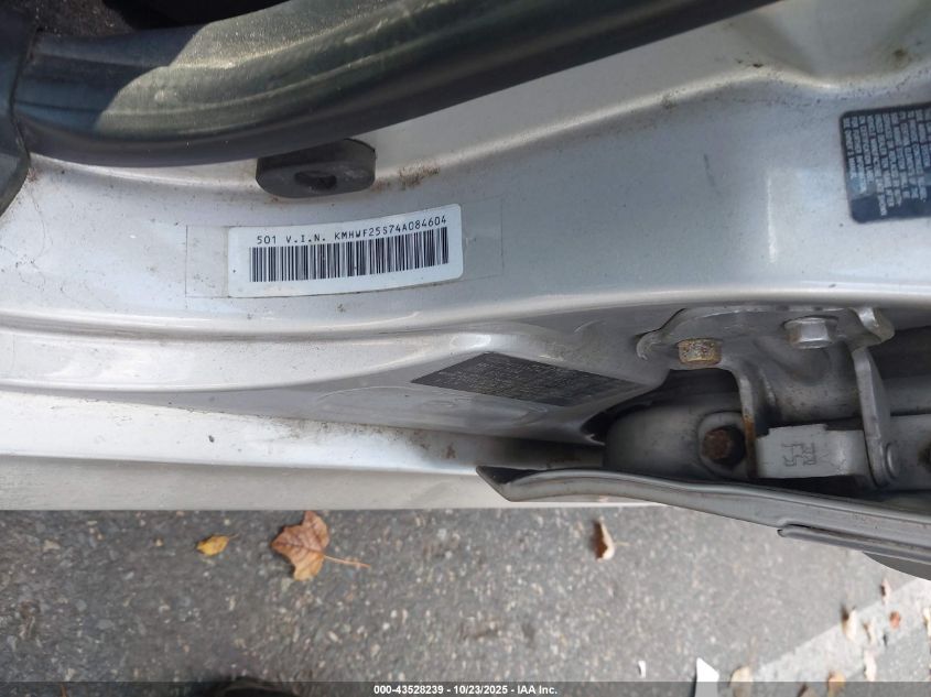 2004 Hyundai Sonata VIN: KMHWF25S74A084604 Lot: 43528239