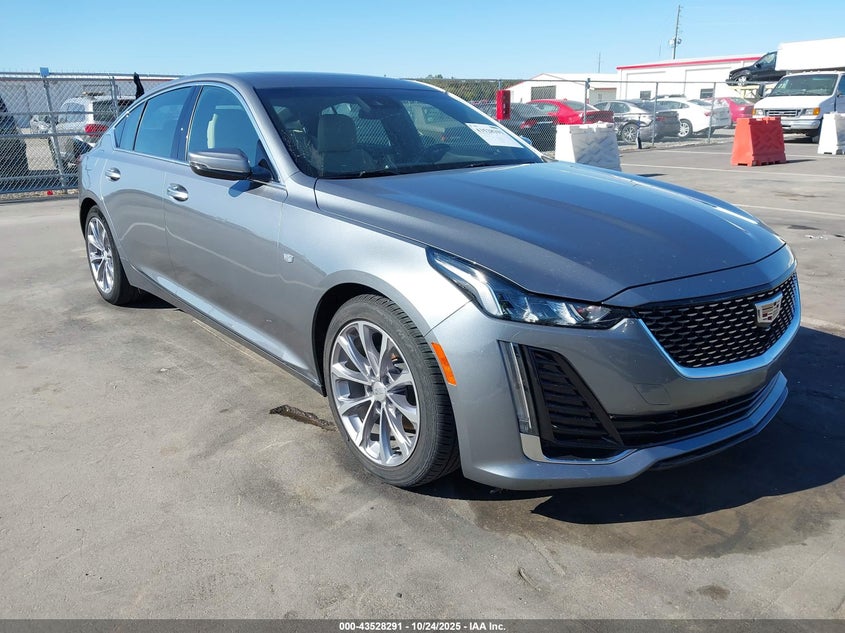 CADILLAC CT5 PREMIUM LUXURY