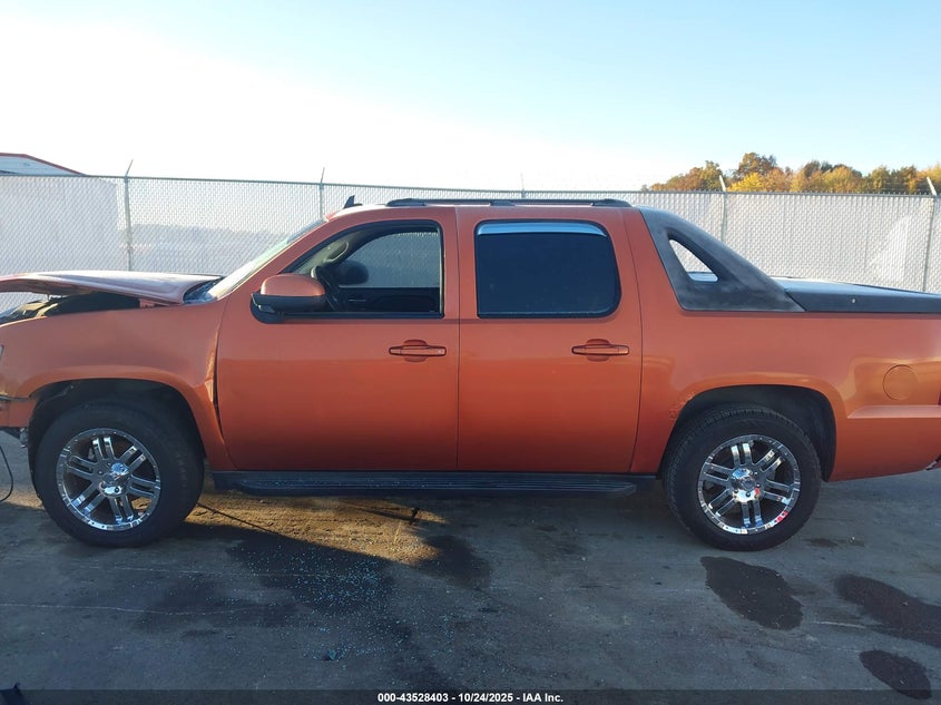 2007 Chevrolet Avalanche 1500 Ltz VIN: 3GNEC12037G152917 Lot: 43528403
