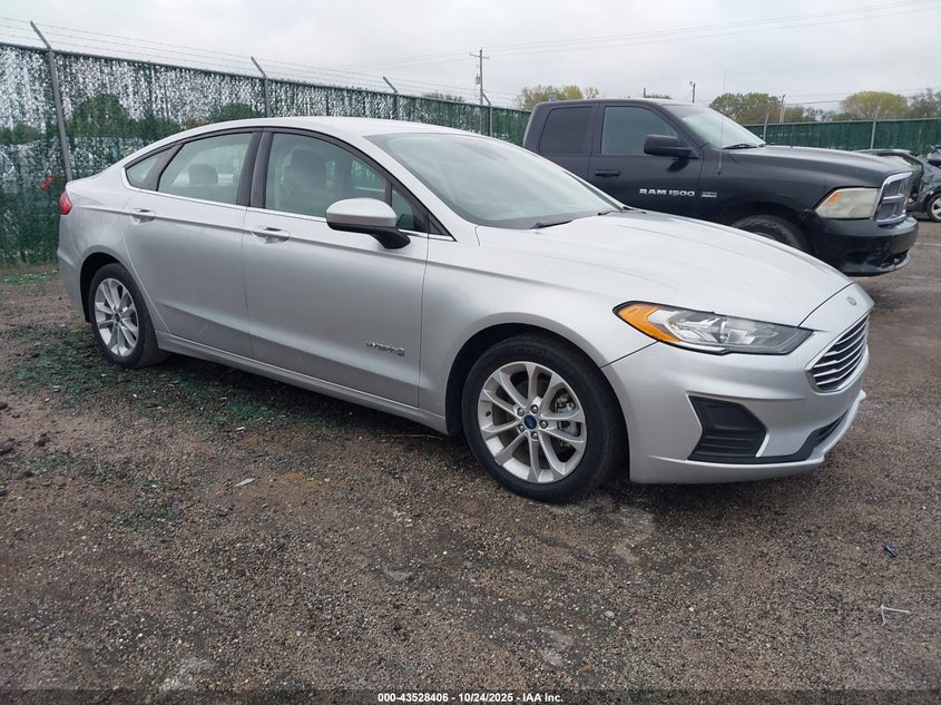 FORD FUSION HYBRID SE