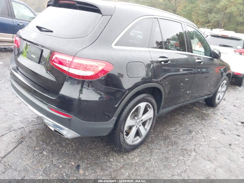 2017 Mercedes-Benz Glc 300 VIN: WDC0G4JB5HV013449 Lot: 43528491