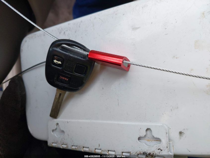 2004 Lexus Es 330 VIN: JTHBA30G145016705 Lot: 43528555