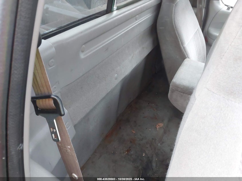 1998 Ford F-150 Lariat/Standard/Xl/Xlt VIN: 1FTYF1767WNC12939 Lot: 43528583