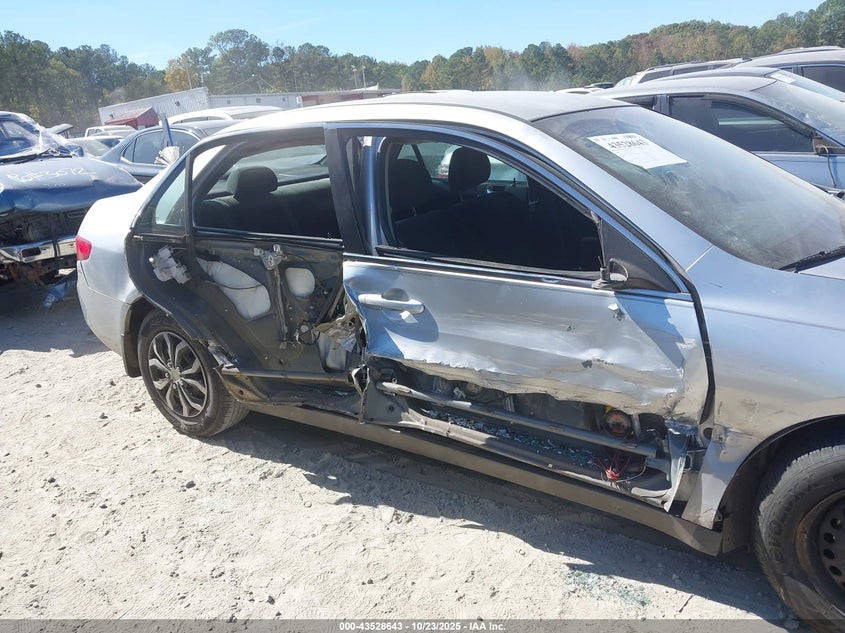 3HGCM56465G712865 2005 HONDA ACCORD photo no. 6