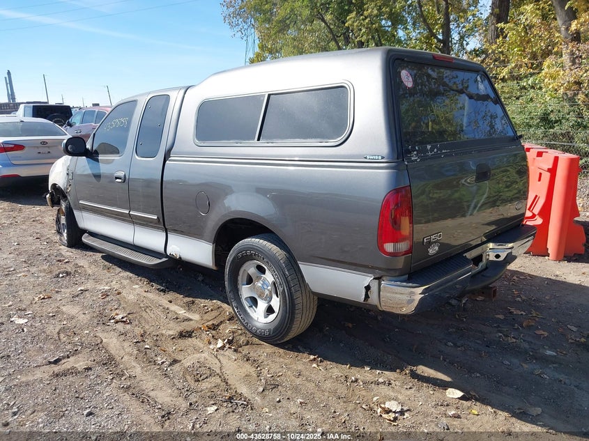 1FTRX17W22NB84978 2002 FORD F-150 photo no. 3