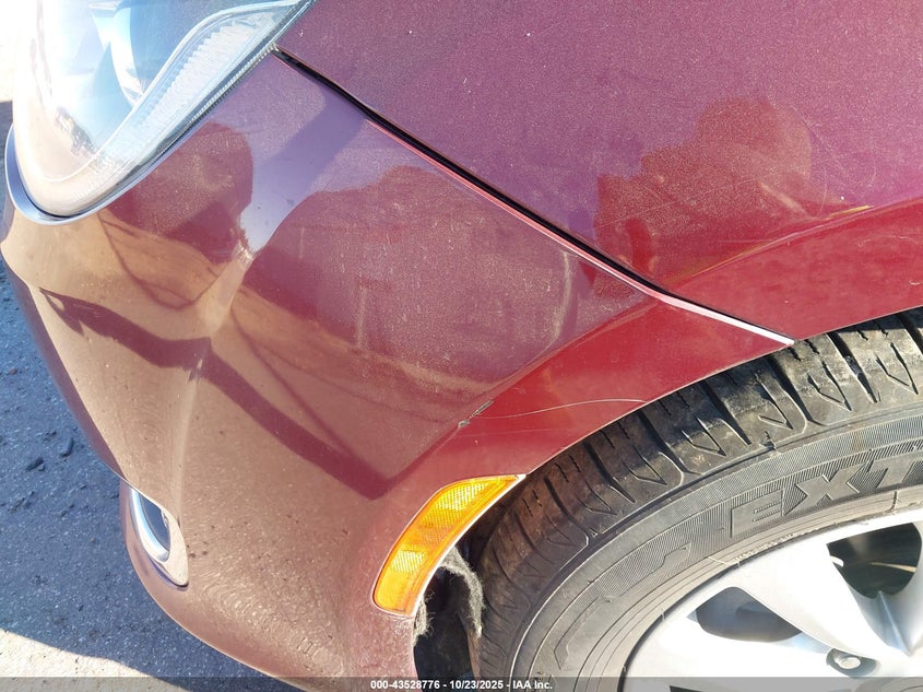 2018 Chrysler Pacifica Touring L VIN: 2C4RC1BG9JR120742 Lot: 43528776