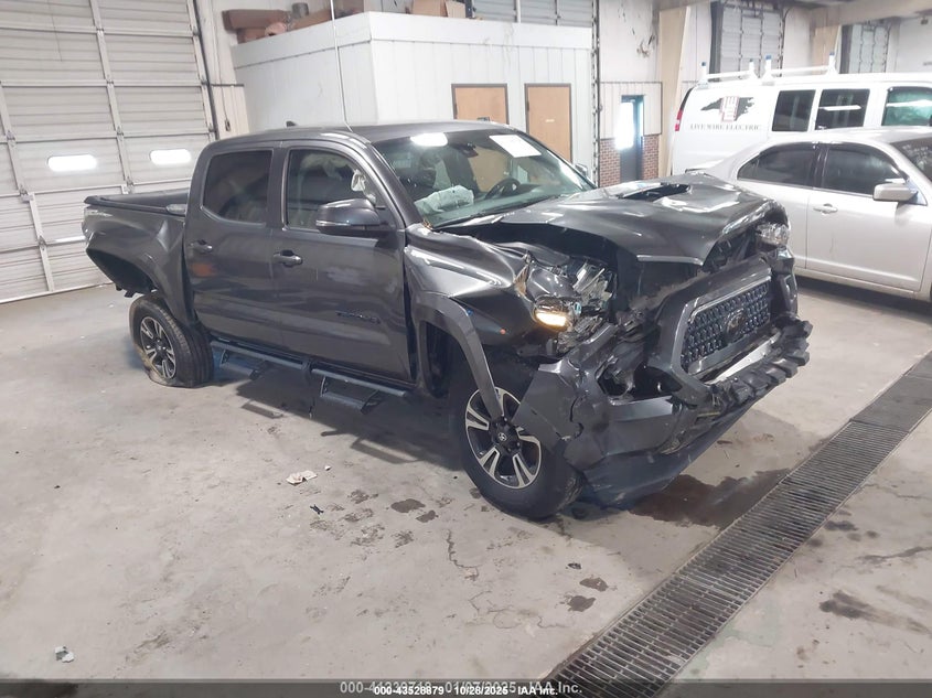 TOYOTA TACOMA TRD SPORT