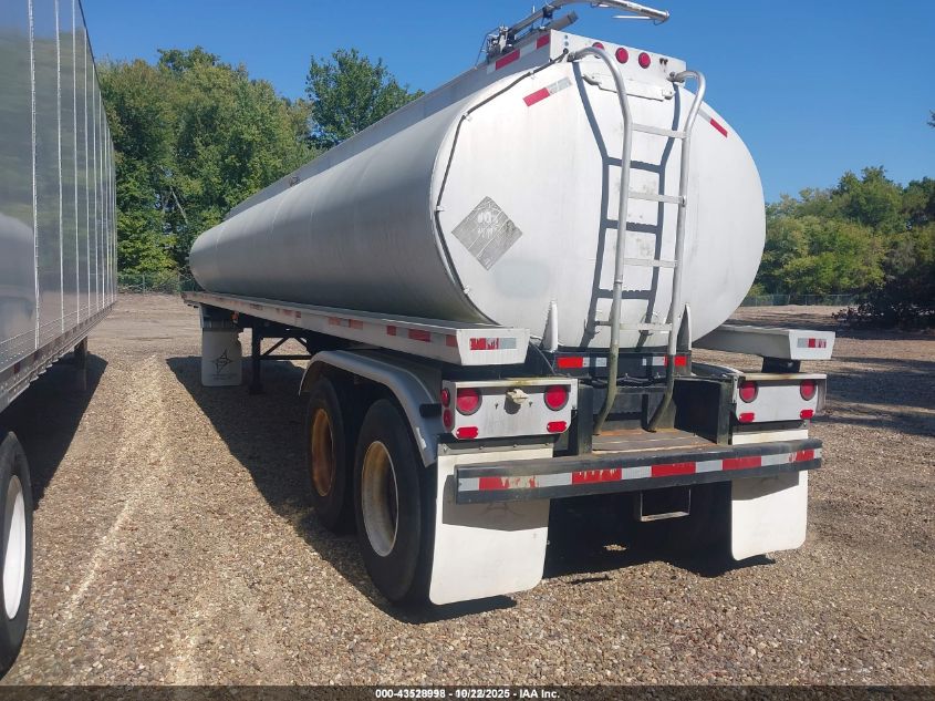 1972 Trailer 827 Series