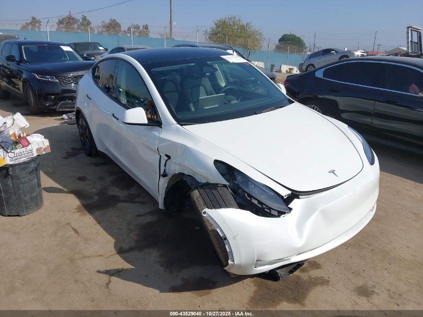 TESLA MODEL Y LONG RANGE DUAL MOTOR ALL-WHEEL DRIVE/RWD