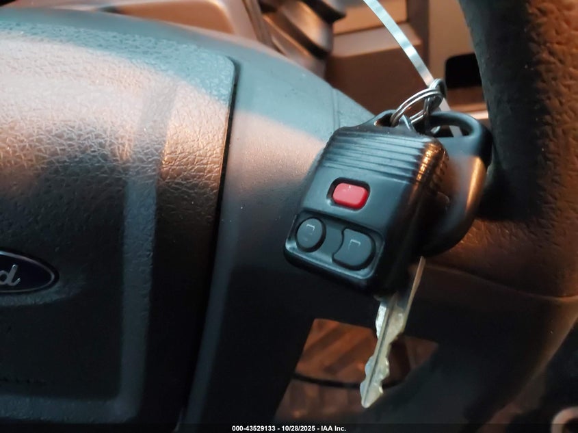 2009 Ford F-150 Xl/Xlt VIN: 1FTVX14V29KC14485 Lot: 43529133