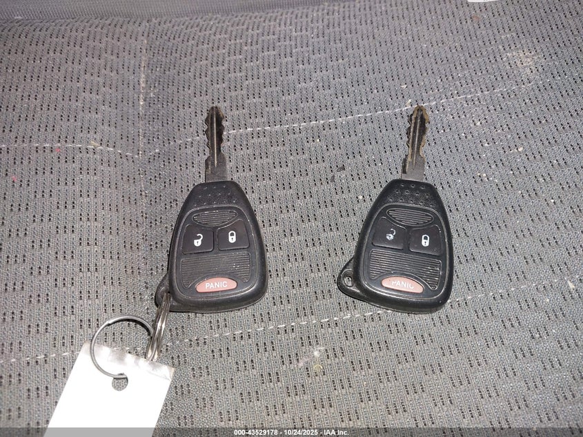 2007 Dodge Durango Sxt VIN: 1D8HB38PX7F555529 Lot: 43529178