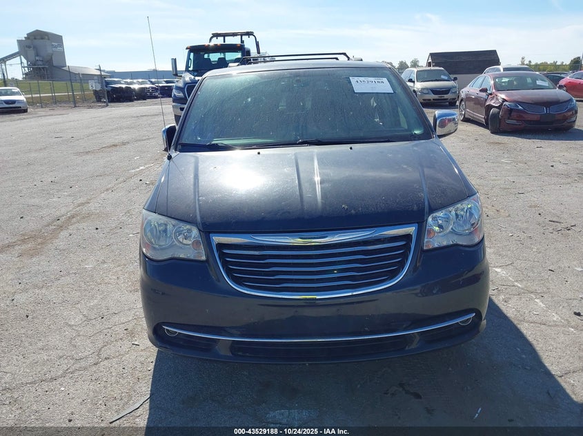 2011 Chrysler Town & Country Touring-L VIN: 2A4RR8DG3BR781862 Lot: 43529188
