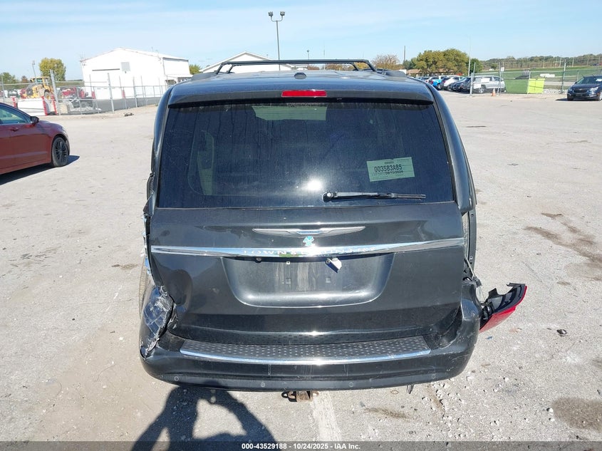 2011 Chrysler Town & Country Touring-L VIN: 2A4RR8DG3BR781862 Lot: 43529188