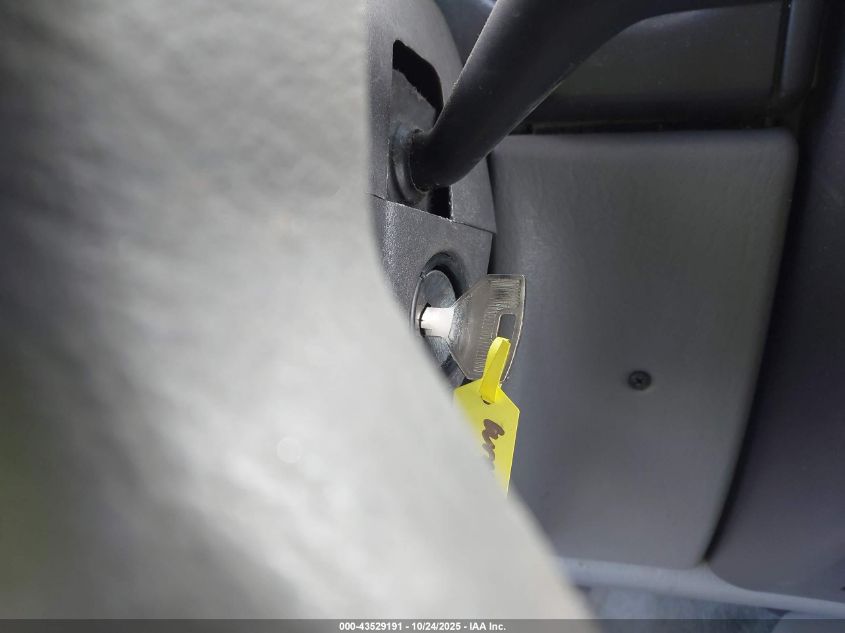 1998 Jeep Wrangler Sport VIN: 1J4FY19SXWP742221 Lot: 43529191