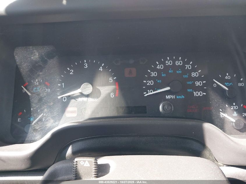 2000 Jeep Wrangler Sport VIN: 1J4FA49S6YP748610 Lot: 43529221