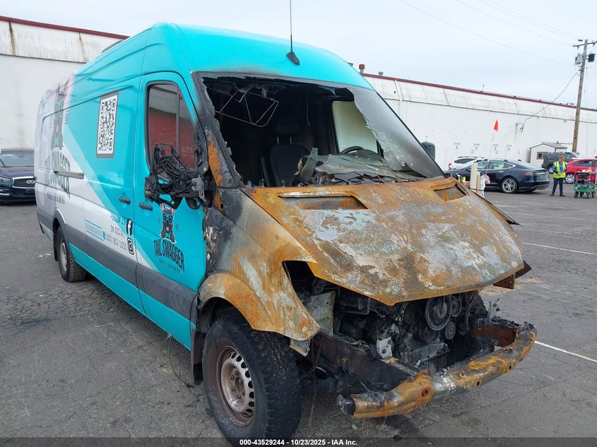 2018 MERCEDES-BENZ SPRINTER 2500 HIGH ROOF V6 WD3PE8CD4JP609544