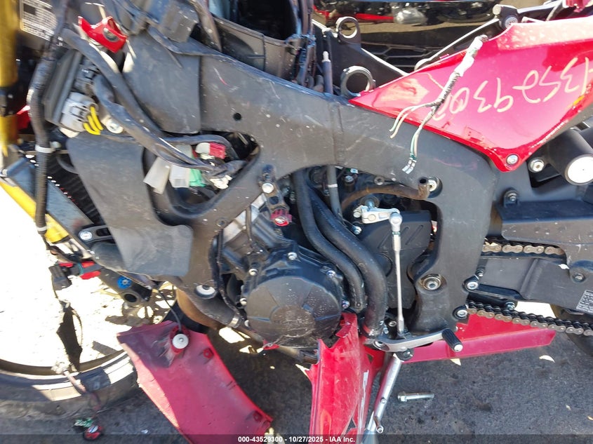 2021 Honda Cbr600 Rr VIN: JH2PC40J2MK700500 Lot: 43529300