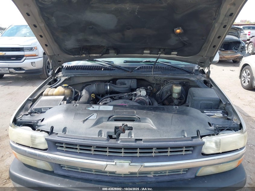 1GCEC19WX2Z111440 2002 CHEVROLET SILVERADO photo no. 10