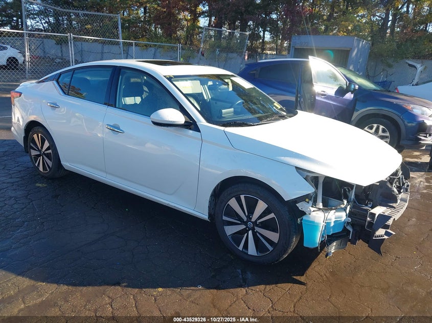 NISSAN ALTIMA SL FWD