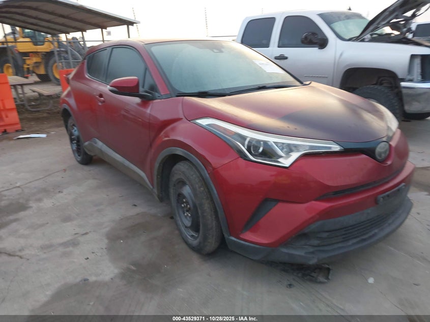 TOYOTA C-HR XLE