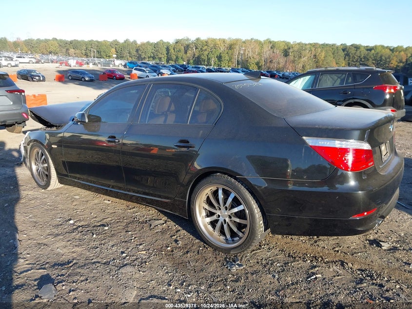 WBANU53568C110038 2008 BMW 5ER photo no. 3