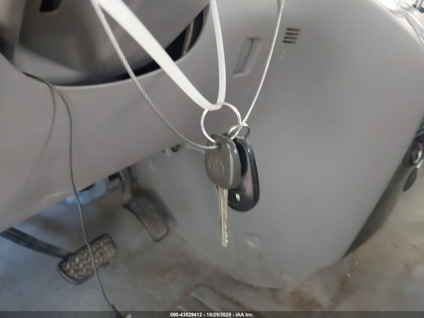 2004 Toyota Sienna Xle VIN: 5TDZA22CX4S099811 Lot: 43529412