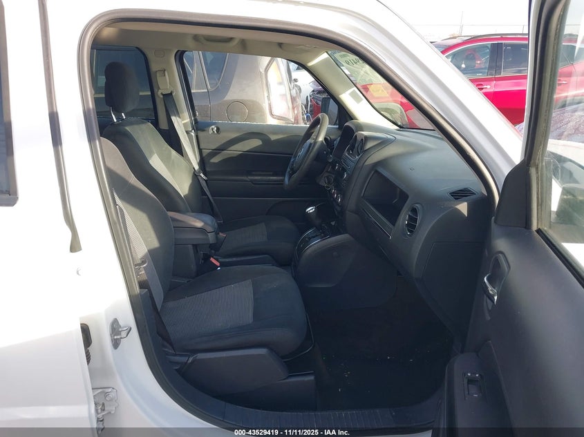 1C4NJRBB8FD438045 2015 JEEP LIBERTY (PATRIOT) photo no. 5