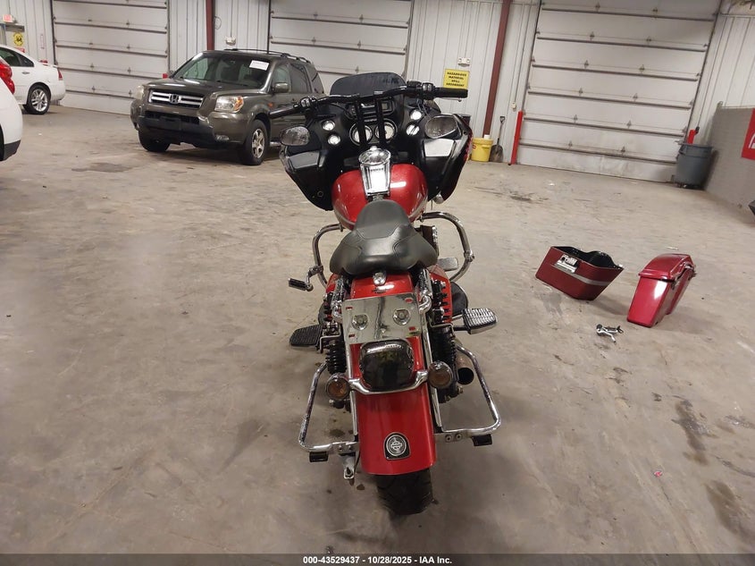 2005 Harley-Davidson Fltri VIN: 1HD1FSW1X5Y607982 Lot: 43529437