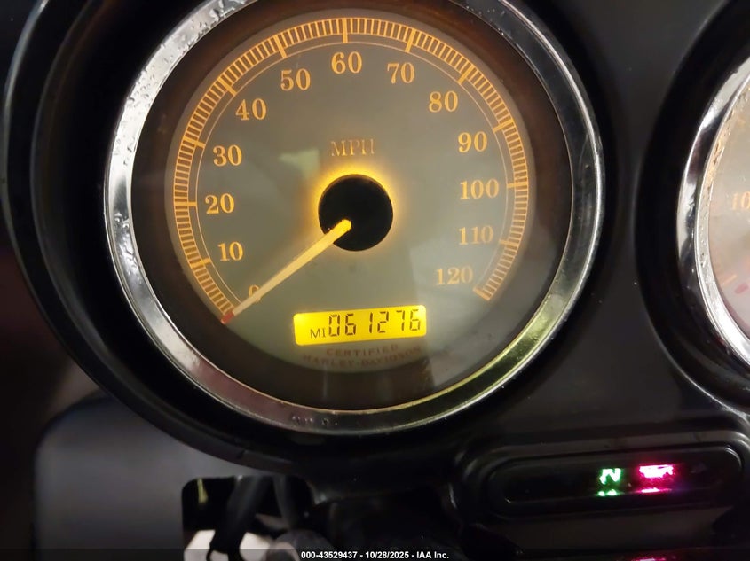 2005 Harley-Davidson Fltri VIN: 1HD1FSW1X5Y607982 Lot: 43529437