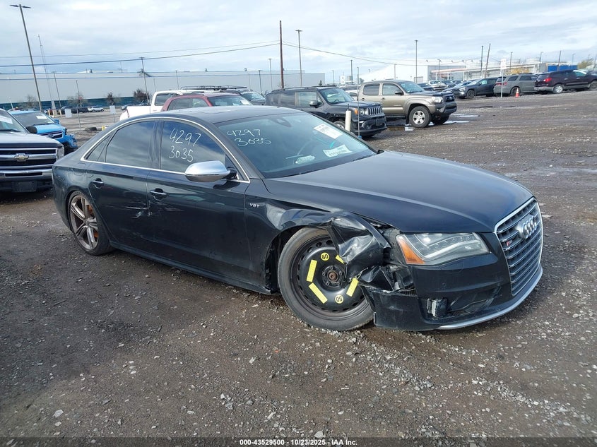 AUDI S8 4.0T