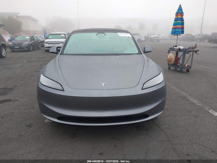 2025 Tesla Model 3 Long Range Rear-Wheel Drive/Standard VIN: 5YJ3E1EA7SF007389 Lot: 43529518