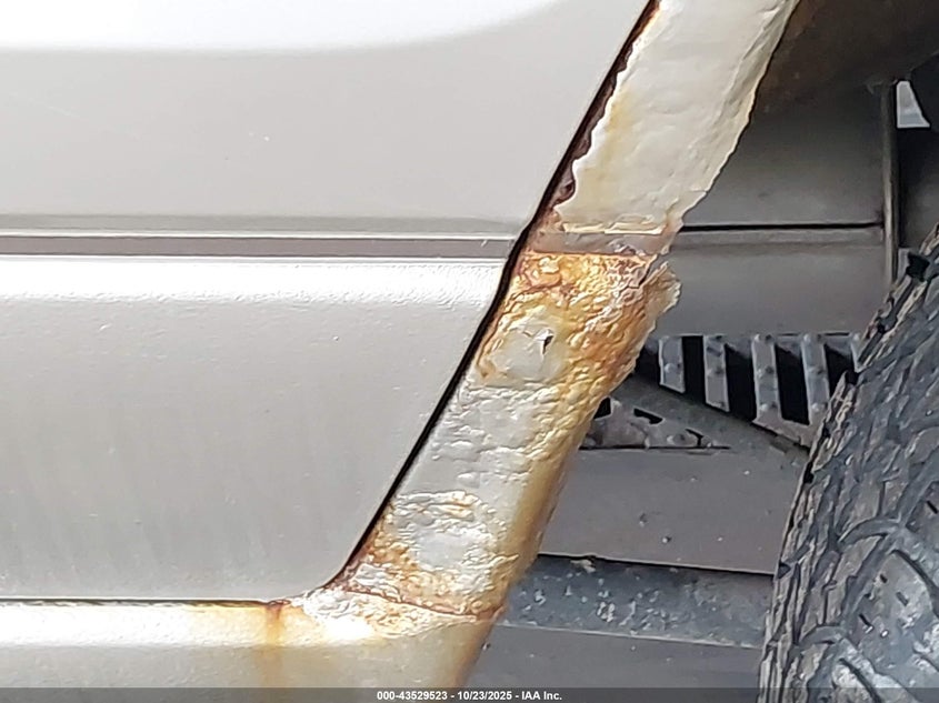 1993 Isuzu Trooper S VIN: JACDH58V9P7913444 Lot: 43529523