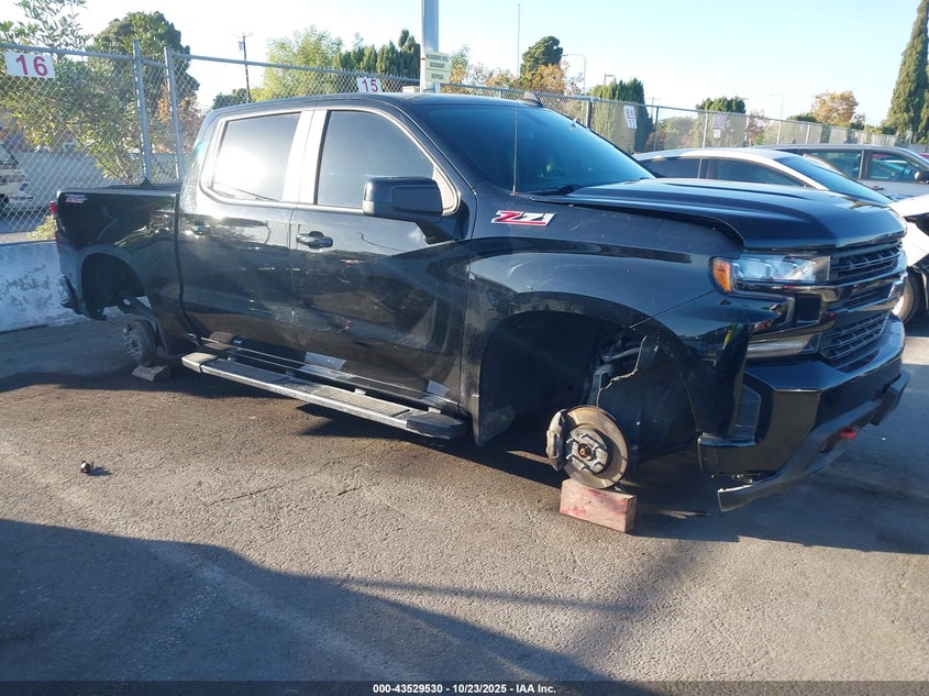 CHEVROLET SILVERADO 1500 LT TRAIL BOSS