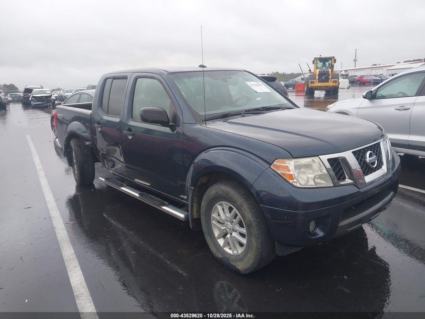 NISSAN FRONTIER SV
