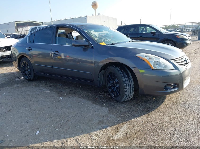 NISSAN ALTIMA 2.5