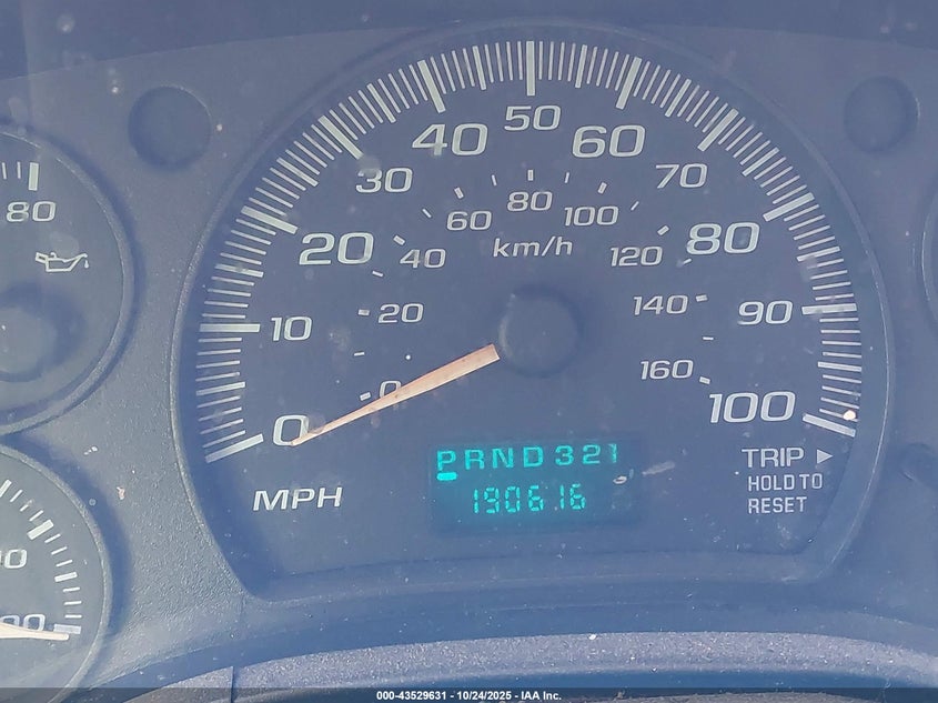 2003 Chevrolet Express VIN: 1GAHG39U731221947 Lot: 43529631