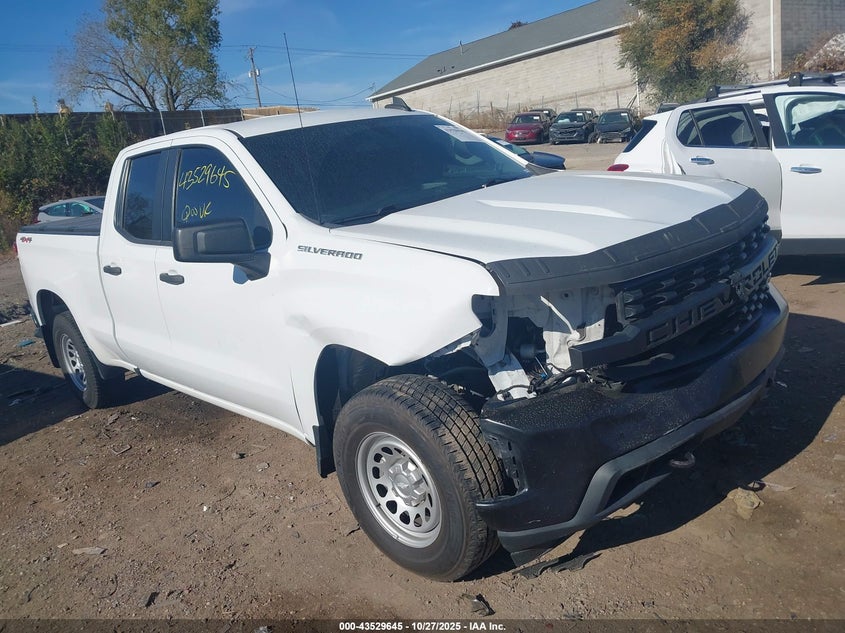 CHEVROLET SILVERADO 1500 4WD STANDARD BED WT