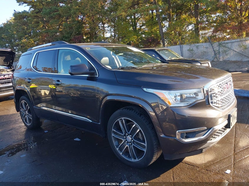 GMC ACADIA DENALI